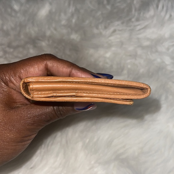 CELINE PARIS LEATHER TRIFOLD LONG WALLET EUC - Picture 13 of 16